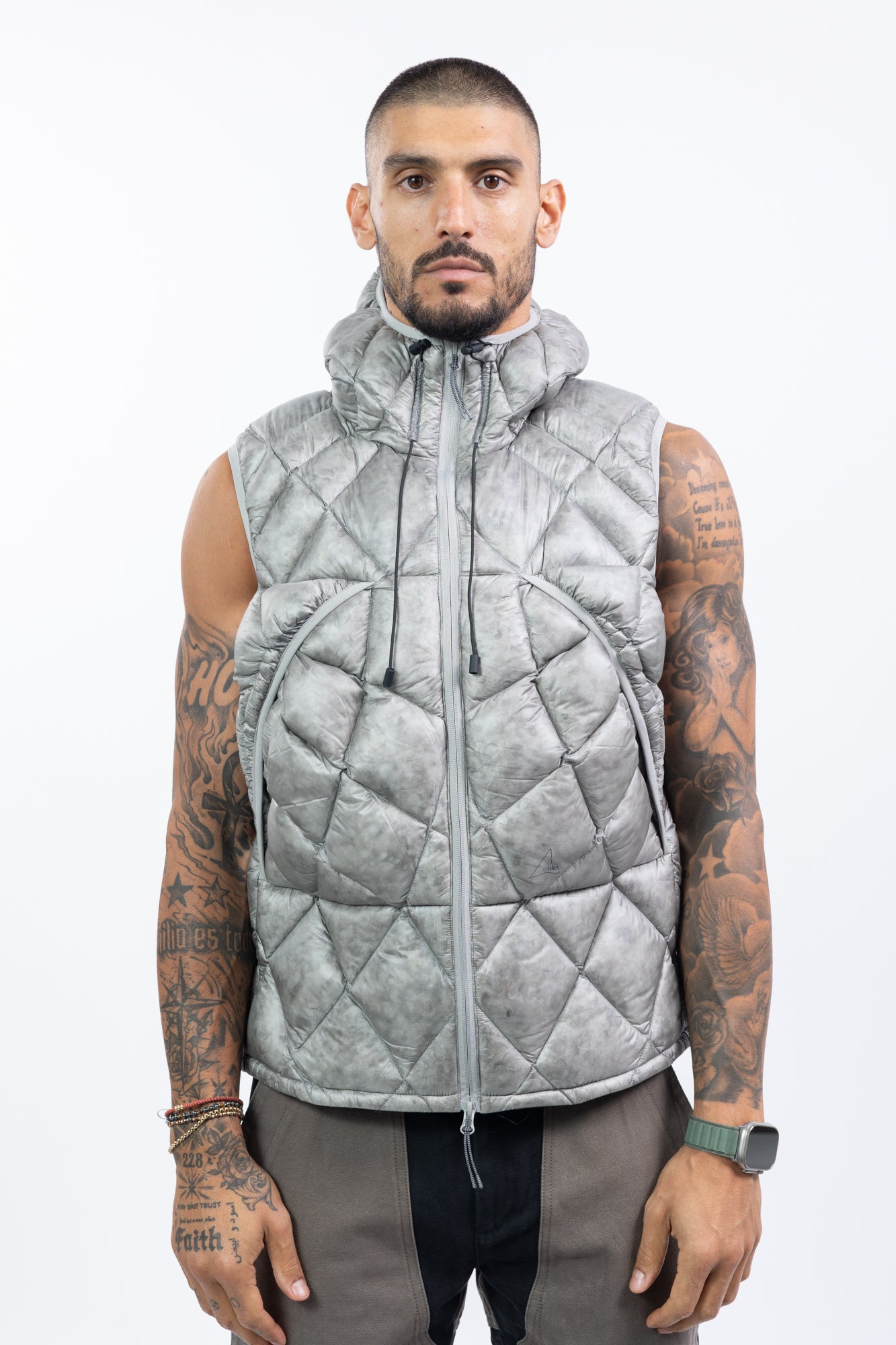 Roa Hiking - Down Vest – LUDA CONCEPT
