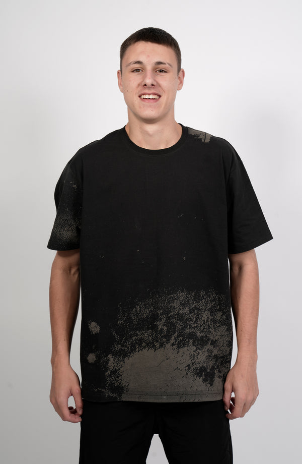 Nilmance - Landscape Graphic Engraved T-Shirt