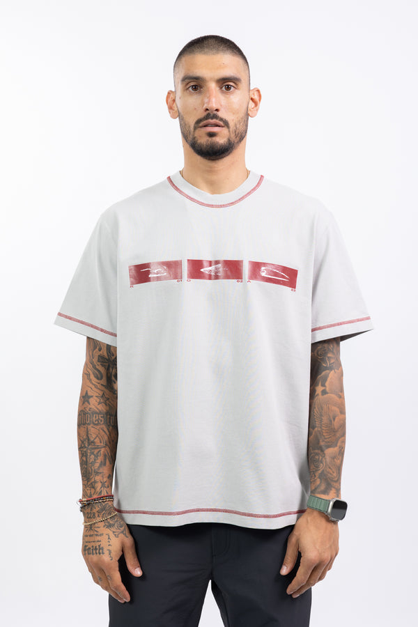 Roa Hiking - Graphic T-Shirt