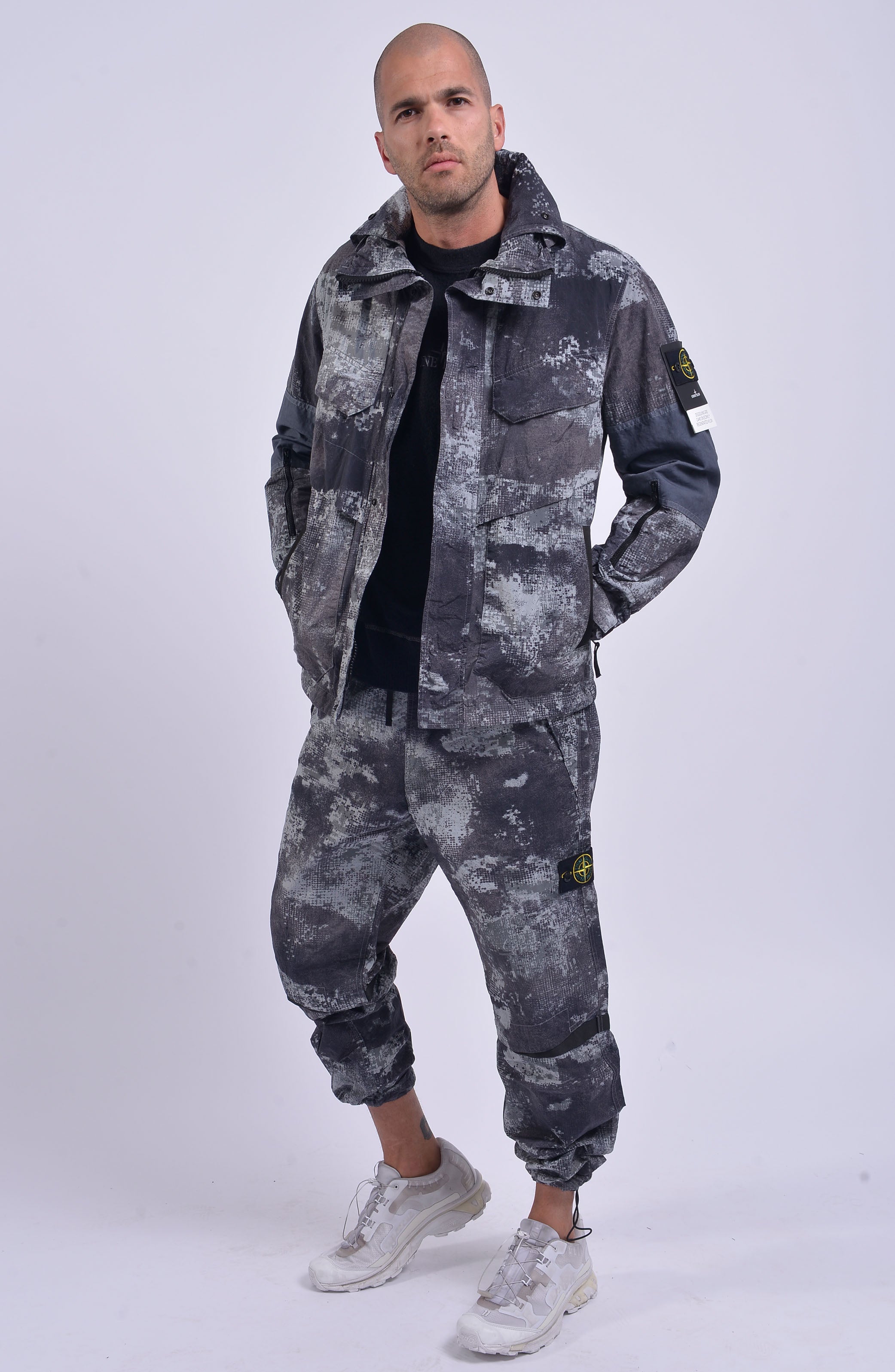 A/W 18 Stone Island Lino Resinato Down-TC Fur Hood Jacket